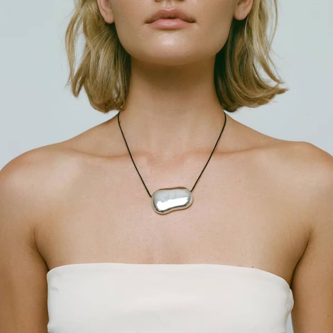 Lume Cord Necklace: Gold