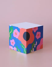 Load image into Gallery viewer, Wavy Daisy Sticky Note Cube