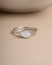 Load image into Gallery viewer, Sideways Bezel Pear Ring: Silver / 6
