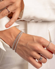 Baguette Bezel Ring: Gold / 7