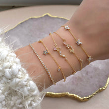 Load image into Gallery viewer, Born to Fly Butterfly Bracelet: Silver