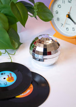 Load image into Gallery viewer, DISCO BALL GRINDER