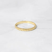 Load image into Gallery viewer, Stacking Rope Ring: Gold / 6