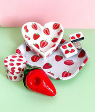 Load image into Gallery viewer, MINI STRAWBERRY ROLLING TRAY
