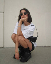 Load image into Gallery viewer, Blake Polarized Sunglasses: Black/Gold