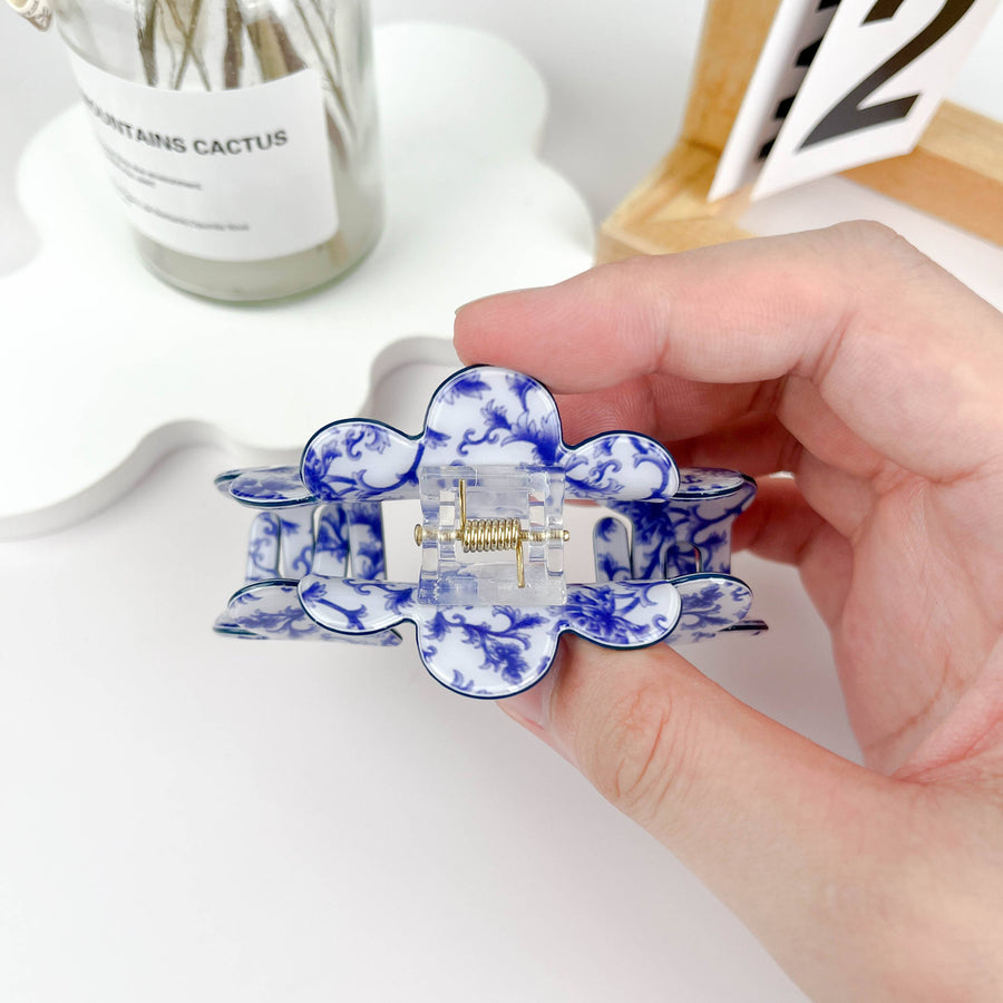 Wave flowers hair Claw clip: B