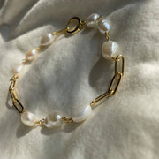 Summer Wind Baroque Pearl Paperclip Chain Gold Bracelet