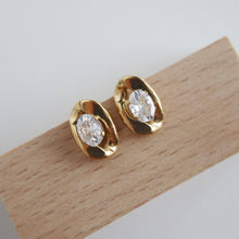 Load image into Gallery viewer, Mallory Studs