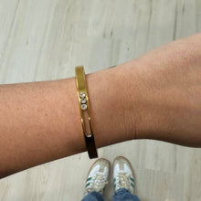 Load image into Gallery viewer, Alex CZ Bezel Bracelet