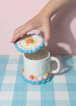 Load image into Gallery viewer, CAKE MUG with LID