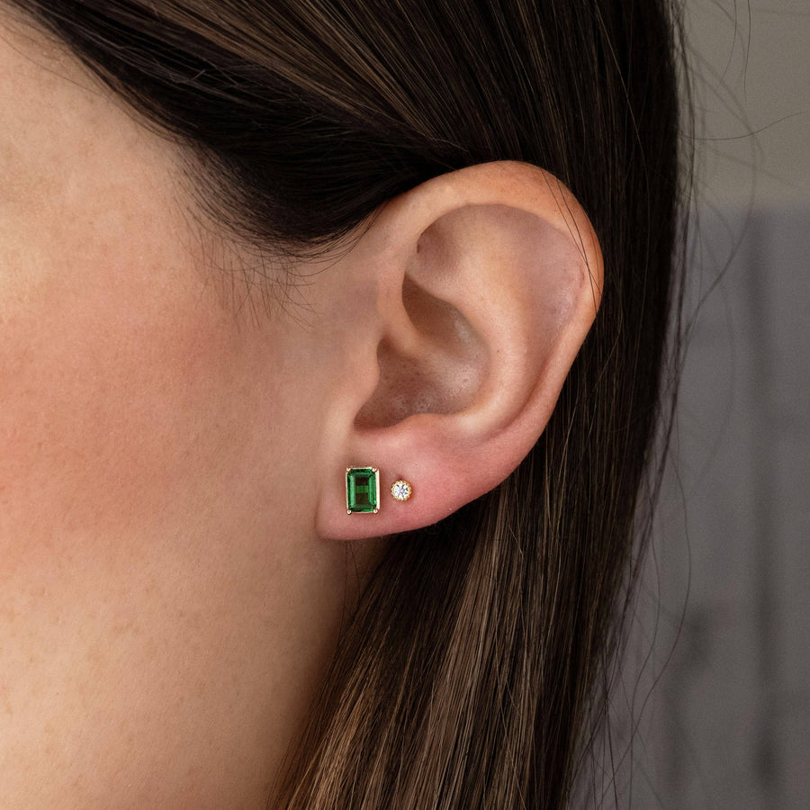 Emerald Studs: Gold