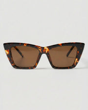Ainsley: Black