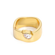 Kiara Band Ring: 6