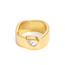 Load image into Gallery viewer, Kiara Band Ring: 7