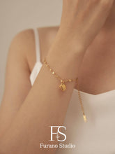 Load image into Gallery viewer, Dainty Heart Bracelet