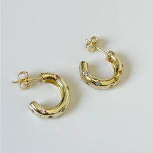 Load image into Gallery viewer, Estela Hoops