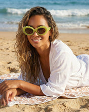Load image into Gallery viewer, Lilah Polarized Sunglasses: Tan / Polarized + 100% UV Protection