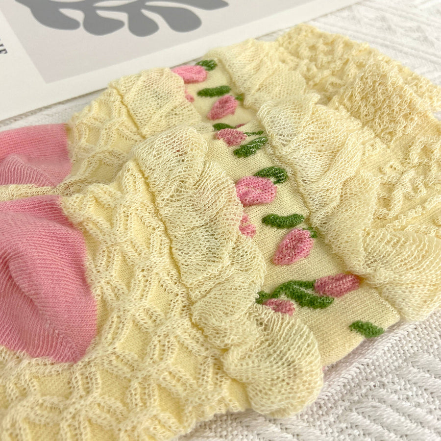 Tulip Mid Calf Floral Vintage Socks: Flower