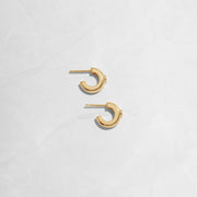 Bezeled Chunky Hoop Earrings: Gold