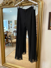 Load image into Gallery viewer, Taylor Pants, 1990’s, 26” Waist