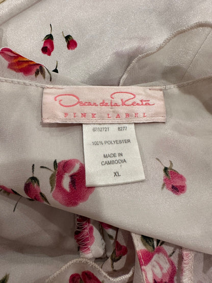 Oscar De La Renta Nightie, 2000’s, 42” Bust