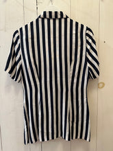 Load image into Gallery viewer, Maura Blazer, 1990’s, 38” Bust