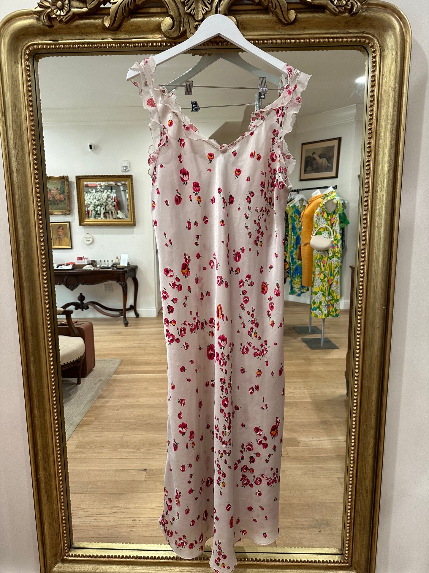 Oscar De La Renta Nightie, 2000’s, 42” Bust