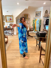 Load image into Gallery viewer, Elaine Caftan, 1970’s, One size fits most