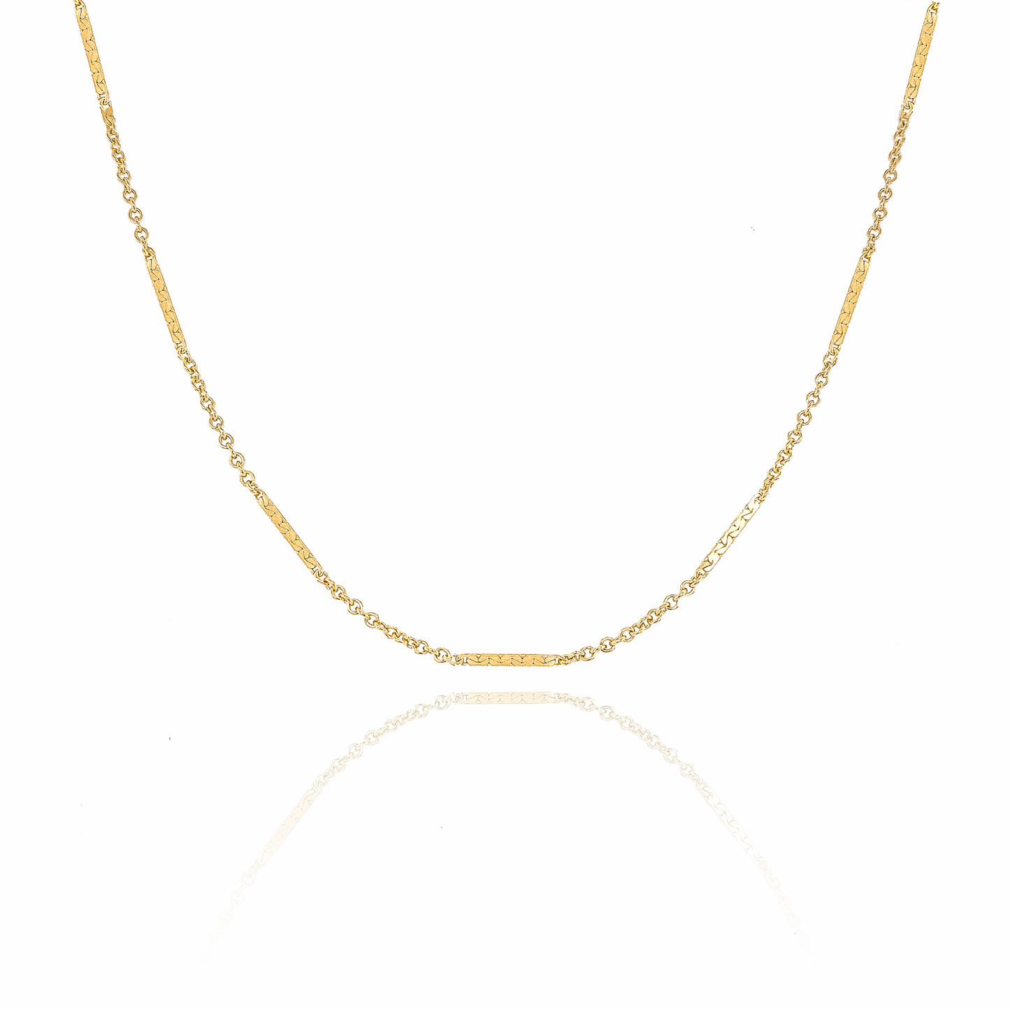 Kendal Shorty Necklace: Gold
