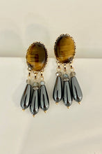 Load image into Gallery viewer, Lucia Earrings