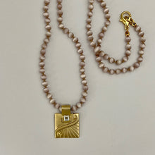 Load image into Gallery viewer, Olivia Necklace