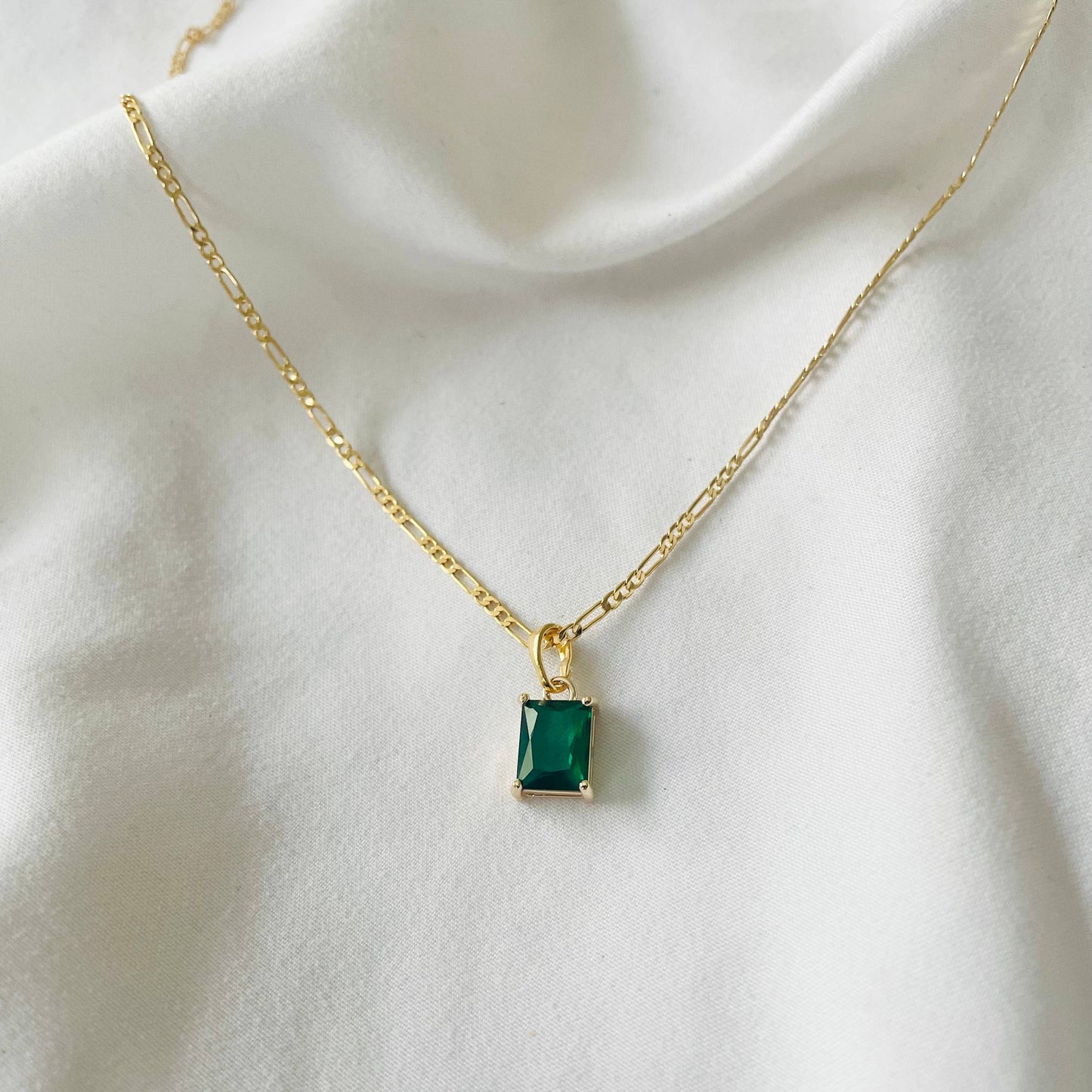 Emerald Stone necklace