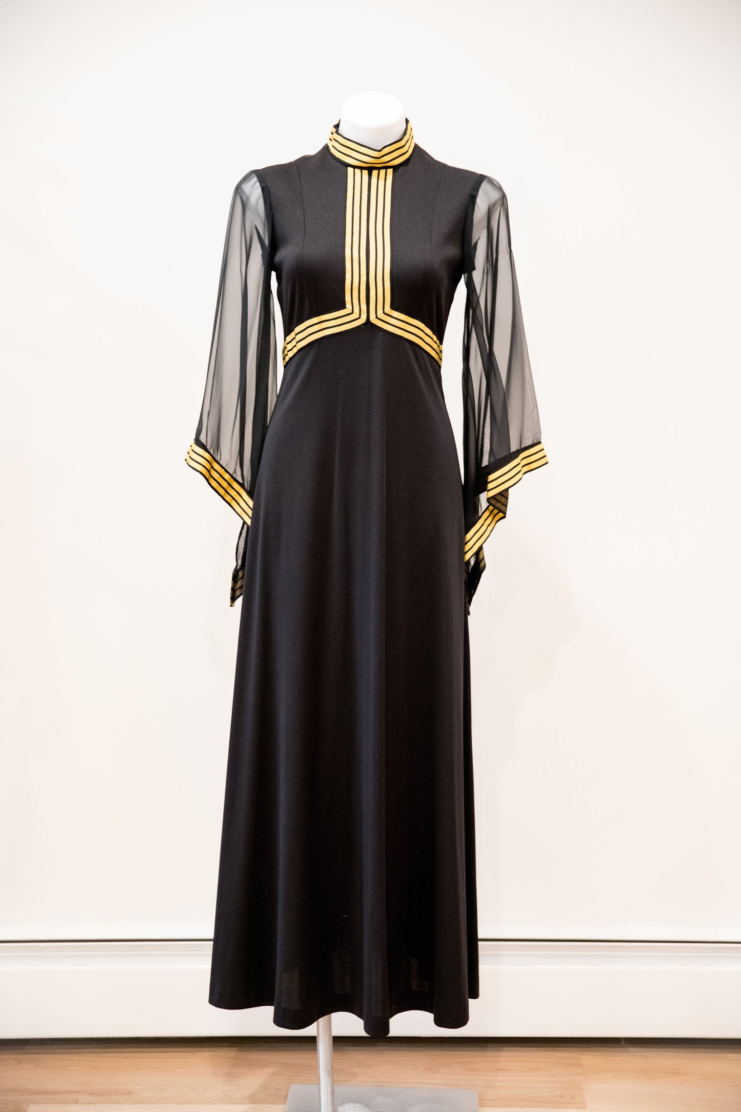 The Uma Dress, 1960's