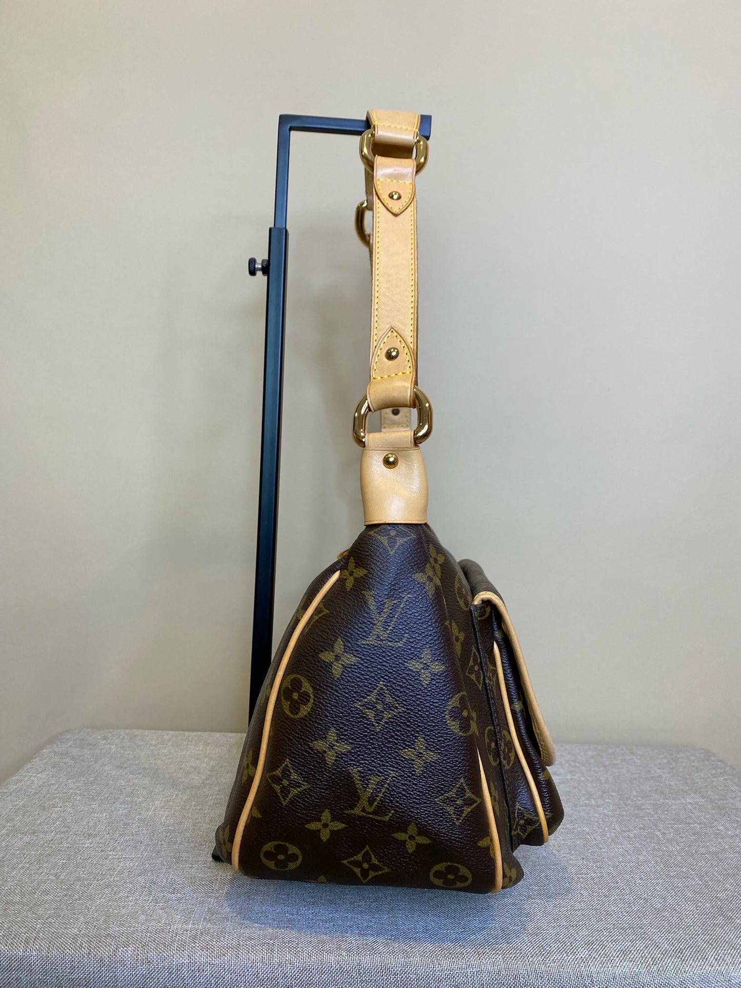 Louis Vuitton, Monogram Tikal GM, 15