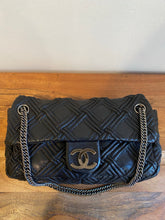 Load image into Gallery viewer, Chanel Black Woven Grid Leather Single Flap Bag