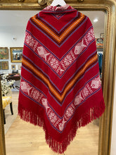 Load image into Gallery viewer, Redding Poncho, 1970s
