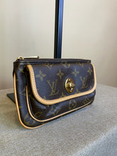 Load image into Gallery viewer, Louis Vuitton Pochette Tikal pouch, 32
