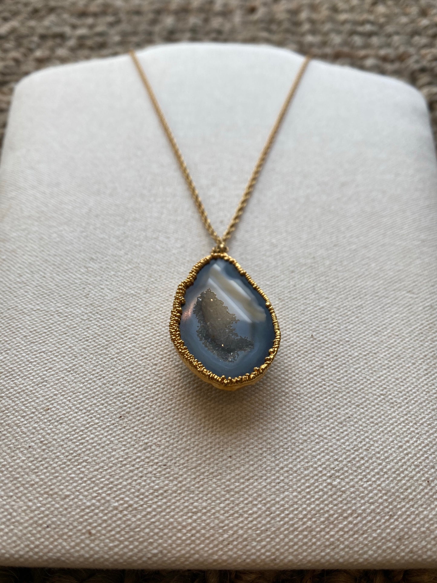 Banded agate with Druzy Stone pendant