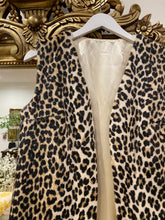Load image into Gallery viewer, The Leo Vest, 1960's, 36" Bust