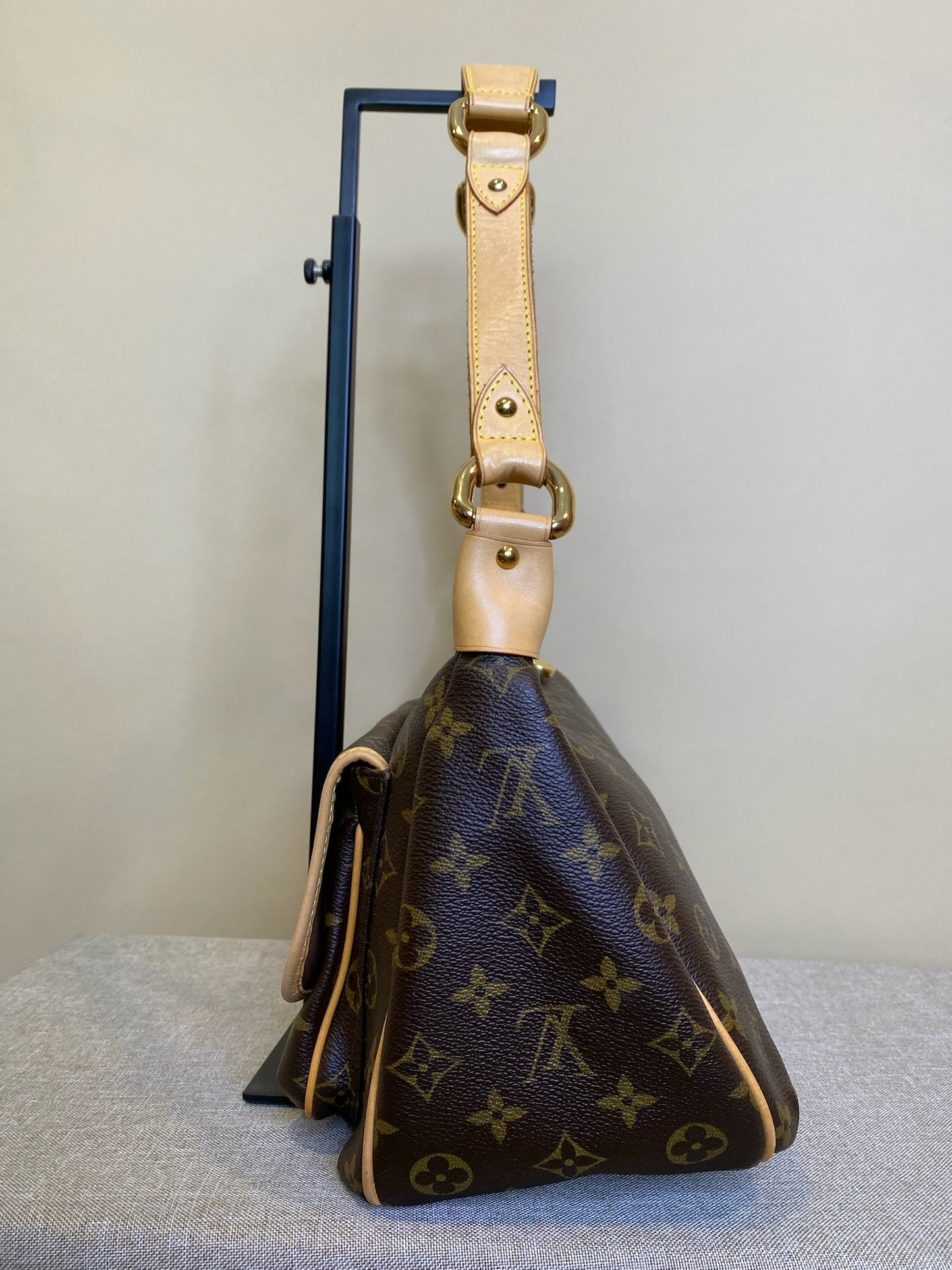 Louis Vuitton, Monogram Tikal GM, 15