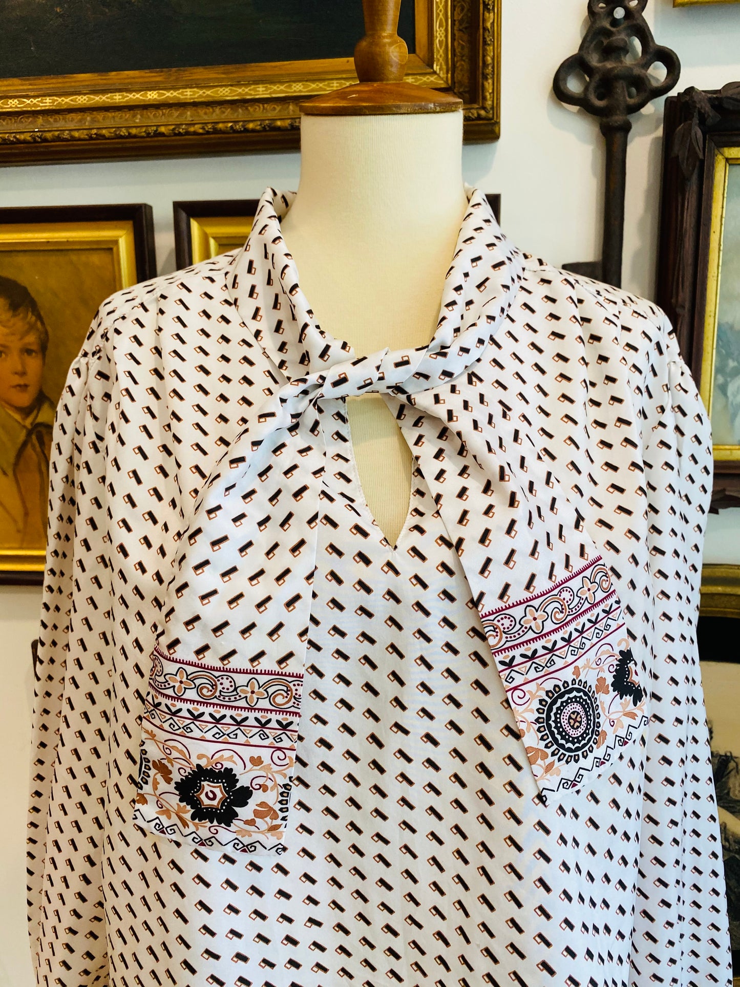 The Marnie Blouse, 1970's