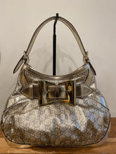 Load image into Gallery viewer, Gucci, Gold Guccissima Leather Medium Queen Hobo, 17