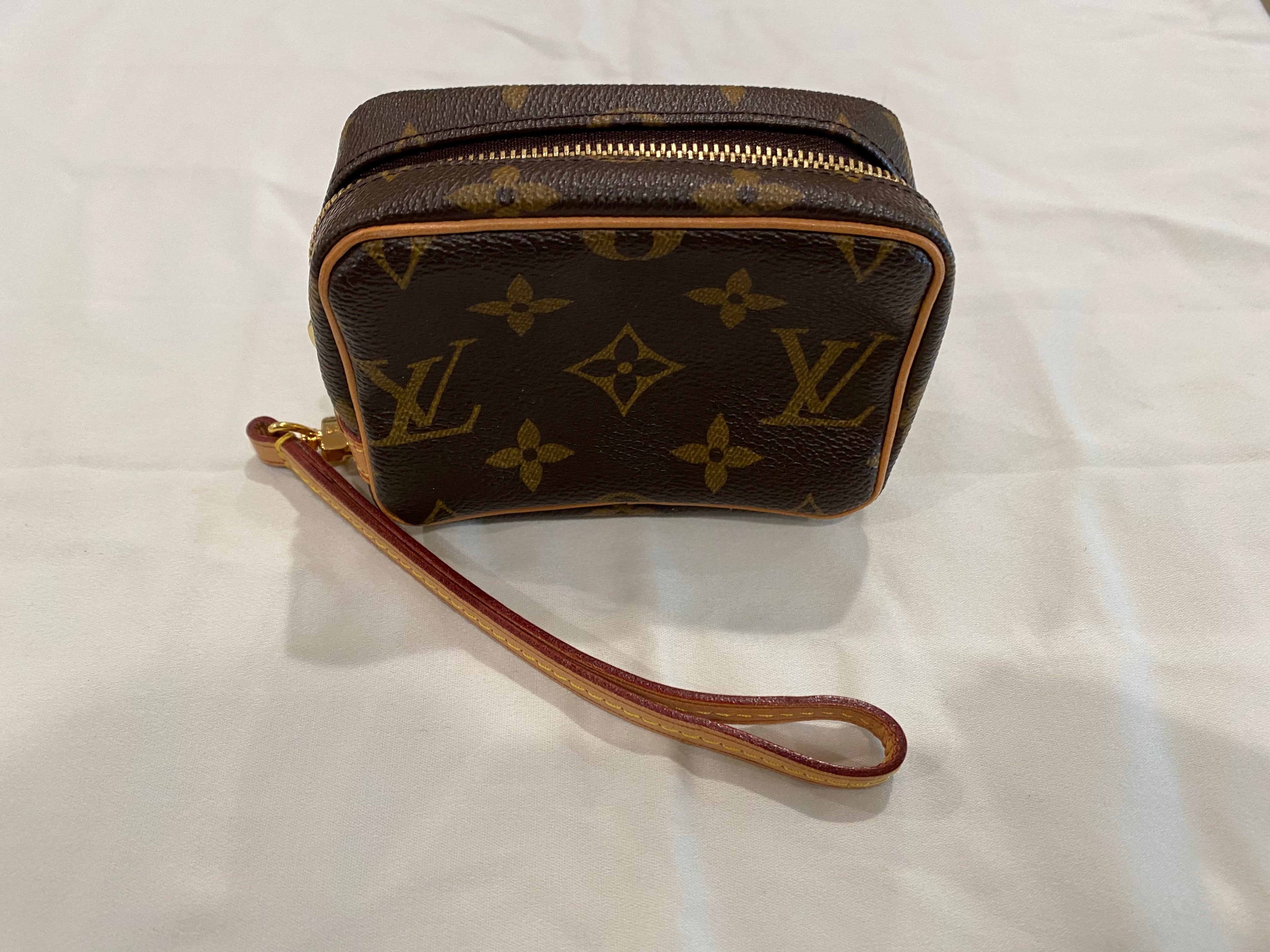 Louis Vuitton Change Purse Wristlet