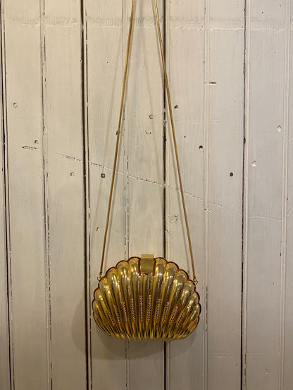 Vintage Clam Shell Purse