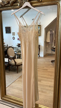 Load image into Gallery viewer, The Jeanie Nightie, 1970's, 34" Bust