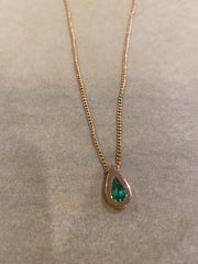 Green and gold necklace