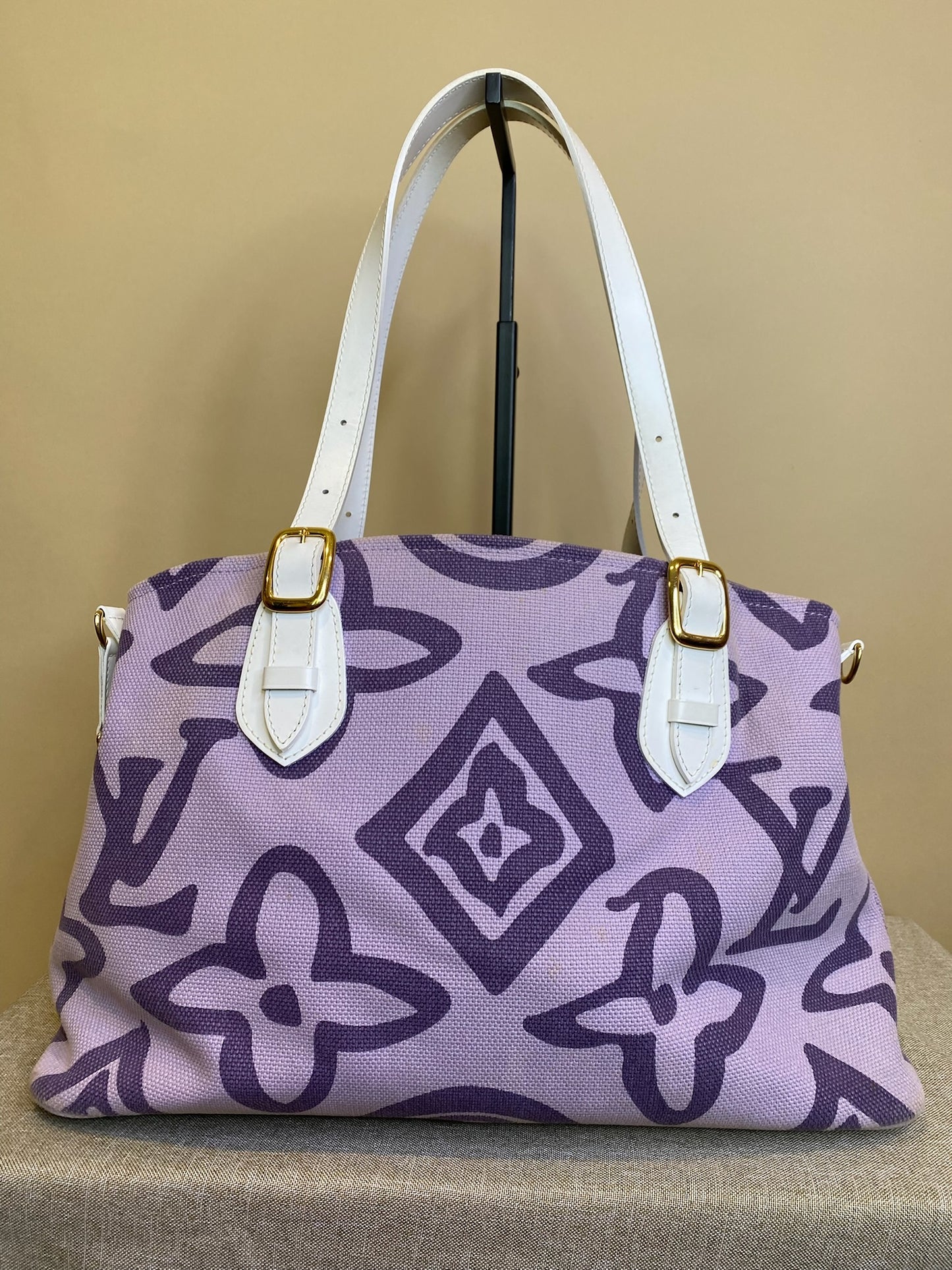 Louis Vuitton White and Purple Monogram Tahitienne Cabas PM, 9