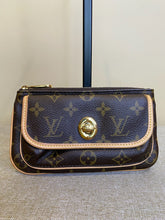 Load image into Gallery viewer, Louis Vuitton Pochette Tikal pouch, 32
