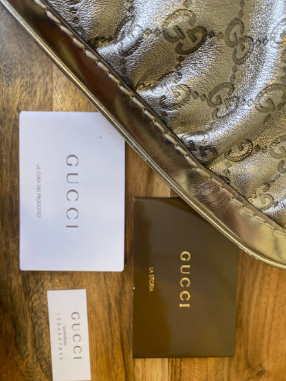 Gucci, Gold Guccissima Leather Medium Queen Hobo, 17