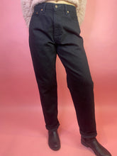 Load image into Gallery viewer, Vintage Levi's